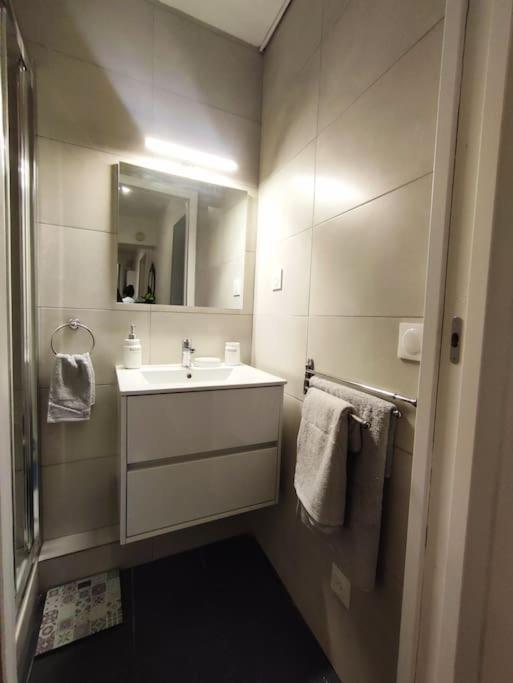 Appartement Proche Paris/Metro Asnières Dış mekan fotoğraf